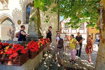 TDG - Stadtfuehrung in Hersbruck; 27.06.2019; [© Thomas Geiger, P e g n i t z s t r. 30, D-91217 H e r s b r u c k , Tel.: +49-9151-824959 +  +49-171-3259880 - V e r o e f f e n t li c h u n g   n u r   mi t   H o n o r a r   n a c h   M F M ,   B e l e g   u n d   N a m e n s n e n n u n g !   C o p y r i g h t  n u r   f u e r   J o u r n a l i s t i s c h e  Z w e c k e, K e i n e  P e r s o e n l i c h k e i t s r e c h t e  v o r h a n d e n !  F r e i g a b e   f u e r   J o u r n a l i s t i s c h e  V e r o e f f e n t l . e r t e i l t !